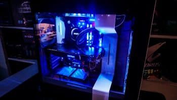 NZXT H700i