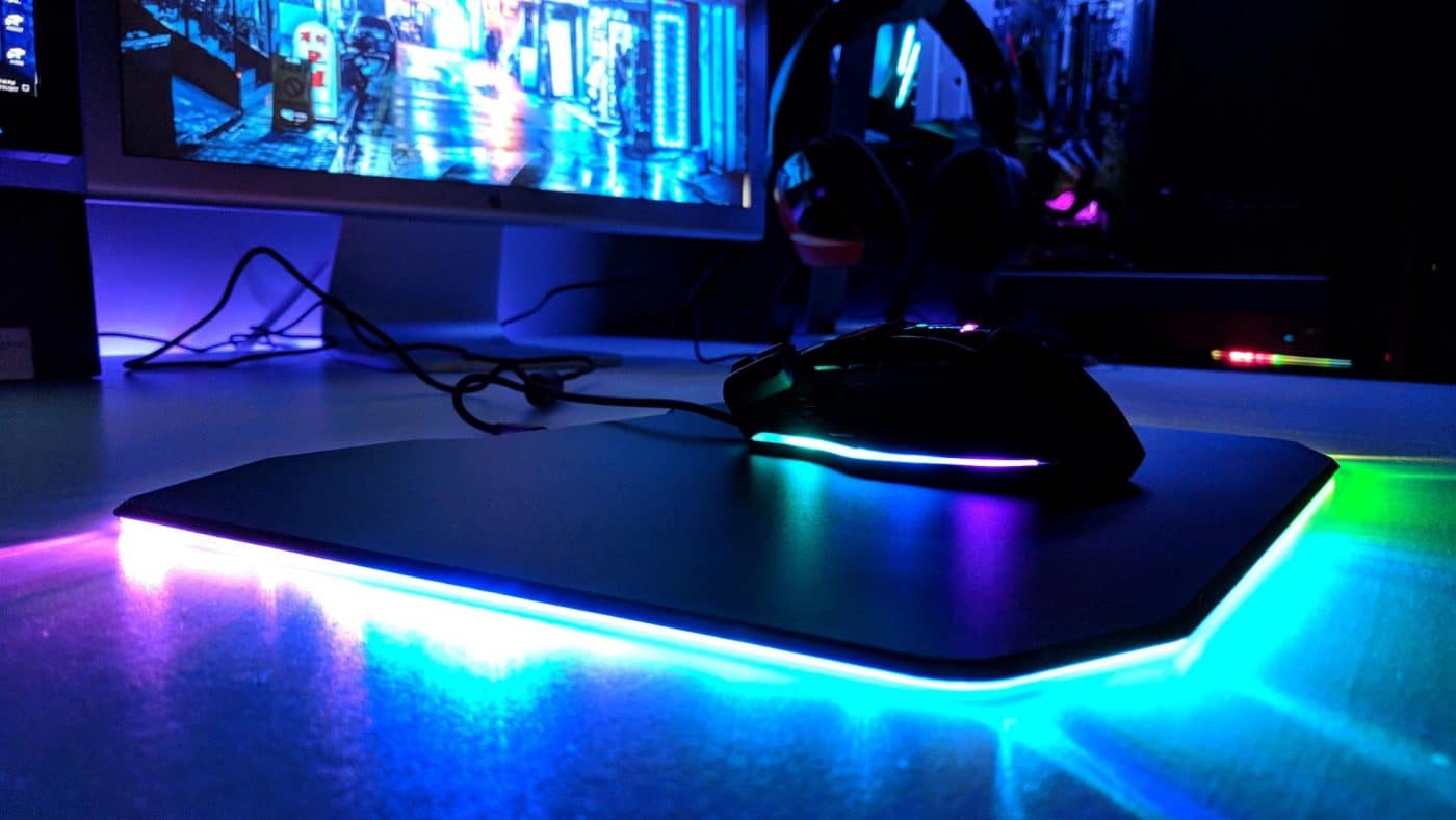 Patriot Viper Gaming LED Mouse Pad Desk Large