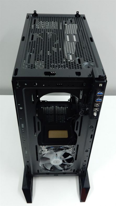 Corsair SPEC OMEGA 10 Large e1521084362879