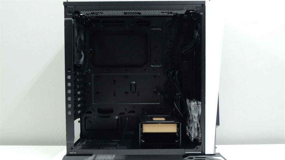 Corsair SPEC OMEGA 14 Large