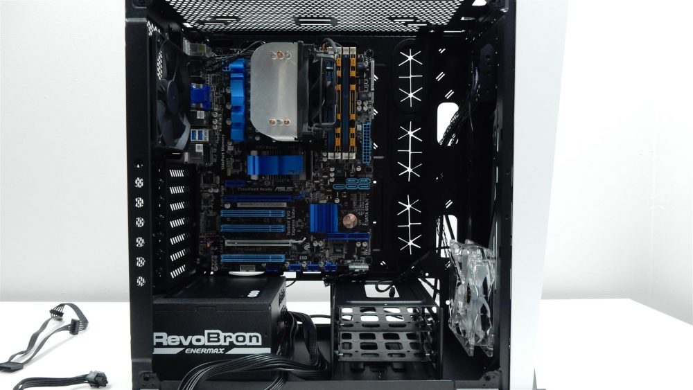 Corsair SPEC OMEGA 21 Large