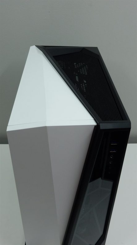 Corsair SPEC OMEGA 8 Large e1521084715340