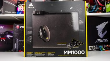 Corsair MM1000 Mousepad