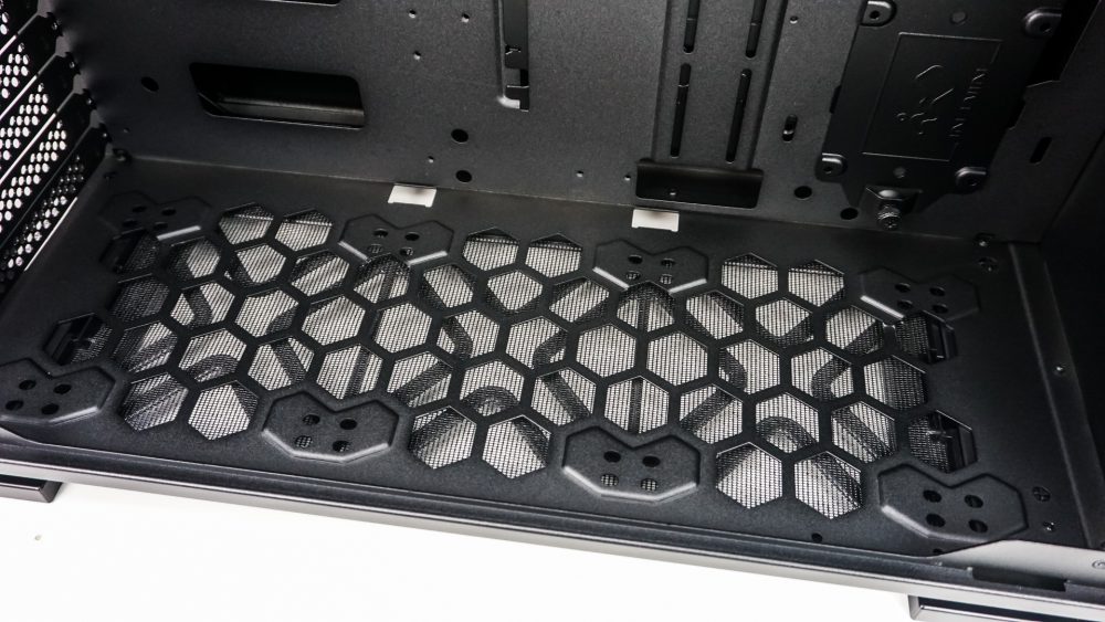 In Win 305 Case