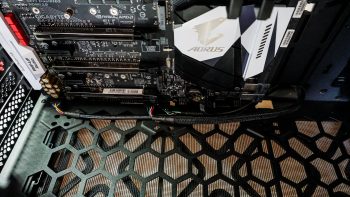 In Win 305 Case