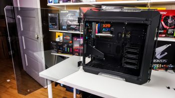 Thermaltake View 71 Tempered Glass