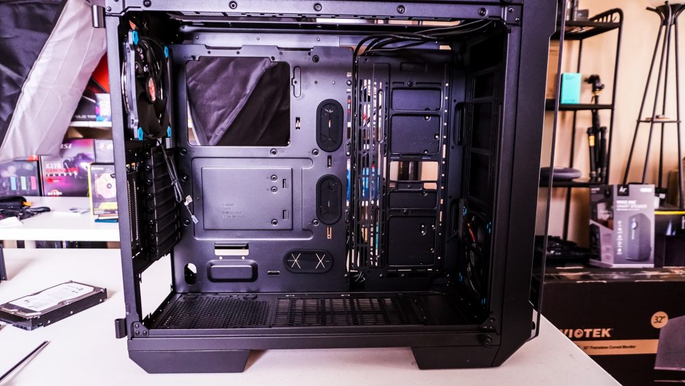 Thermaltake View 71 Tempered Glass