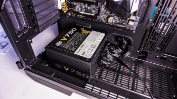 Thermaltake View 71 Tempered Glass