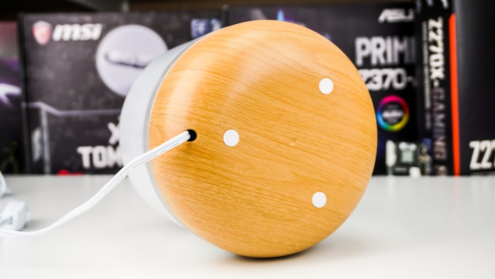 WiZ Colors Hero Smart Lamp