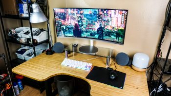 WiZ Colors Hero Smart Lamp