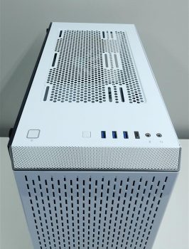 SilverStone PM02 9 Custom e1524537439317
