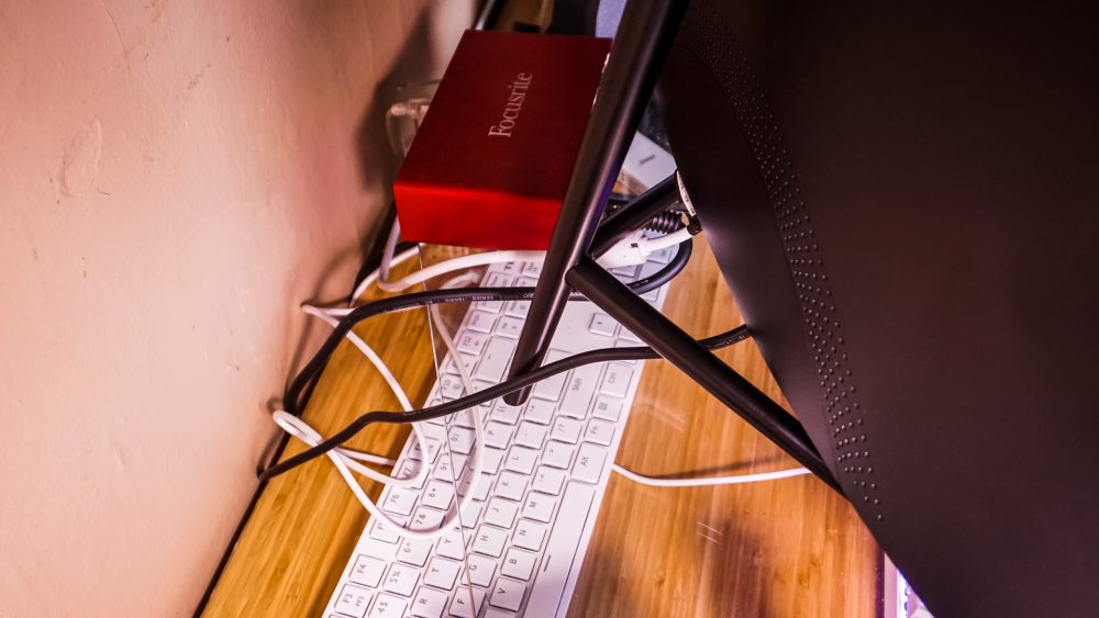 Viotek GN27D 27-inch Curved 1440p 144Hz Monitor