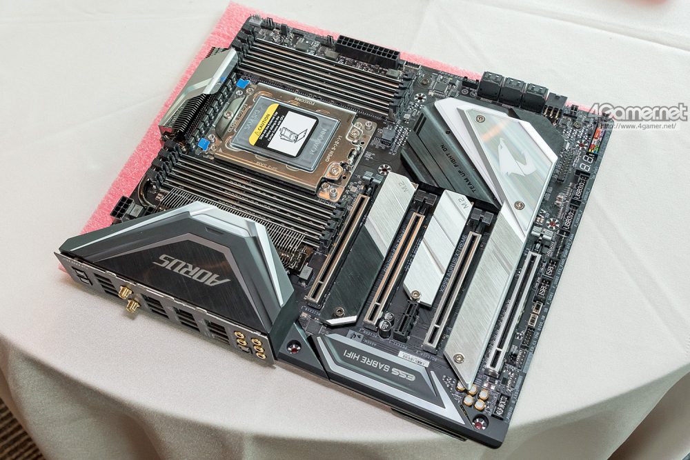aorus x399 extreme 1