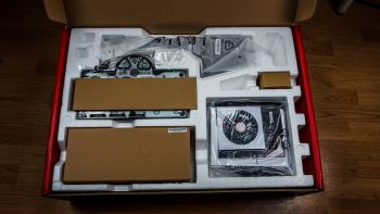 BenQ Zowie XL2546 e-Sports Monitor