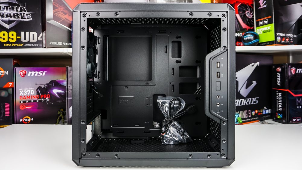 Cooler Master MasterBox Q300P