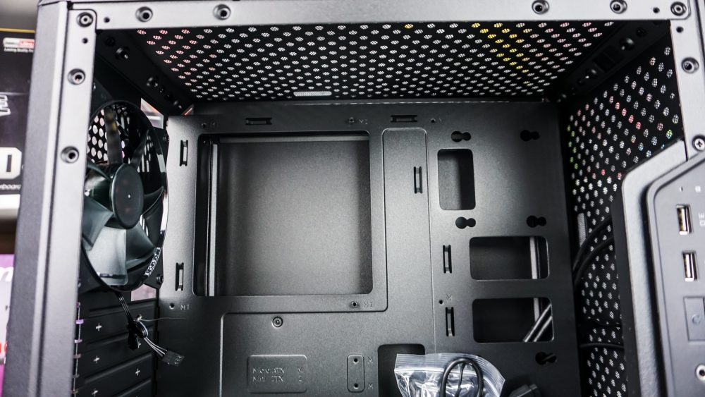 Cooler Master MasterBox Q300L & Q300P