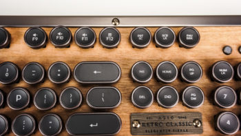 AZIO Retro Classic Elwood Keyboard
