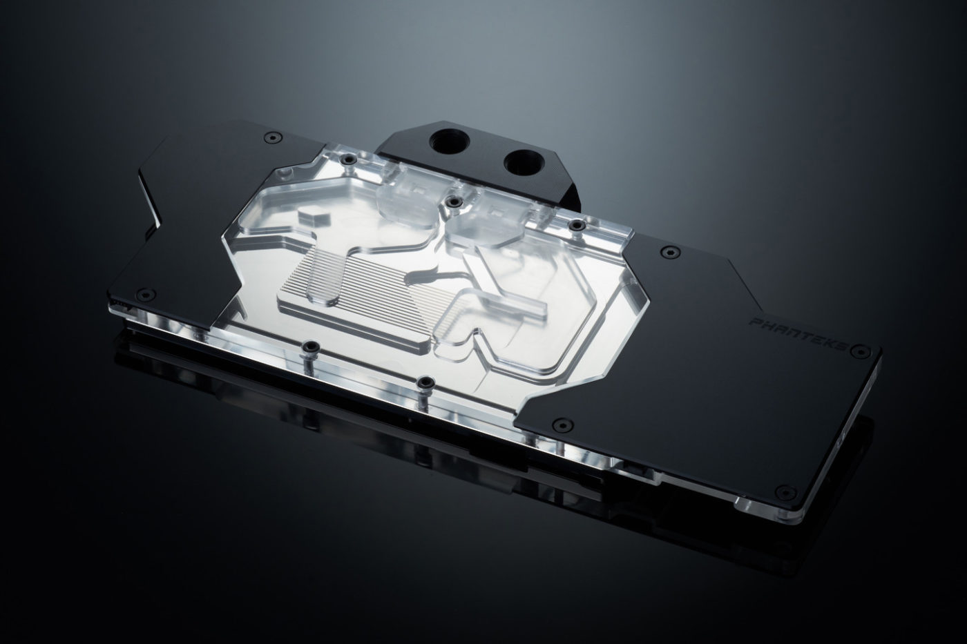 phanteks 1