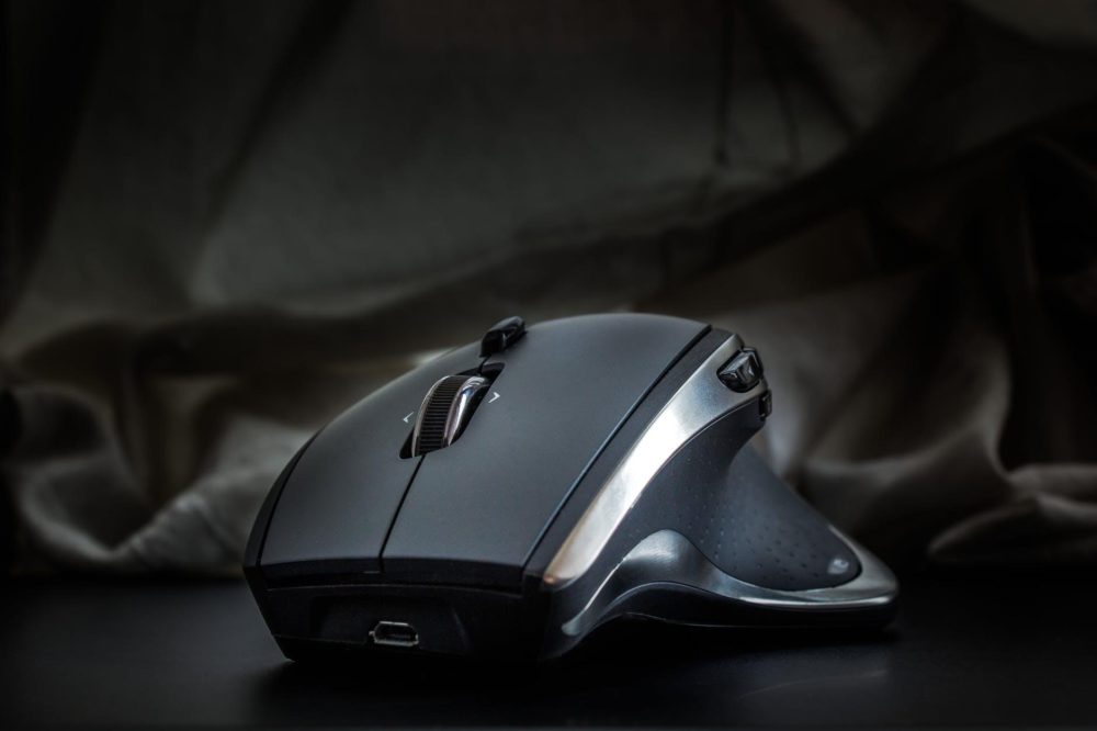 gaming mouse 1