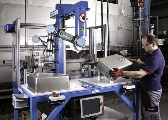 The future of universal robots in collaborative robots manufacturing 1
