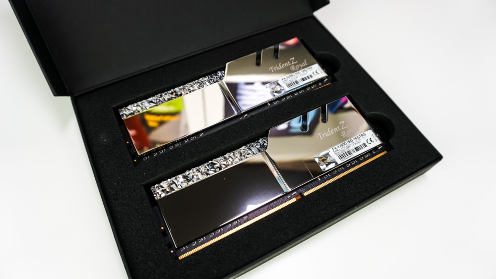 G.SKILL Trident Z Royal DDR4-3200 16GB Memory Kit