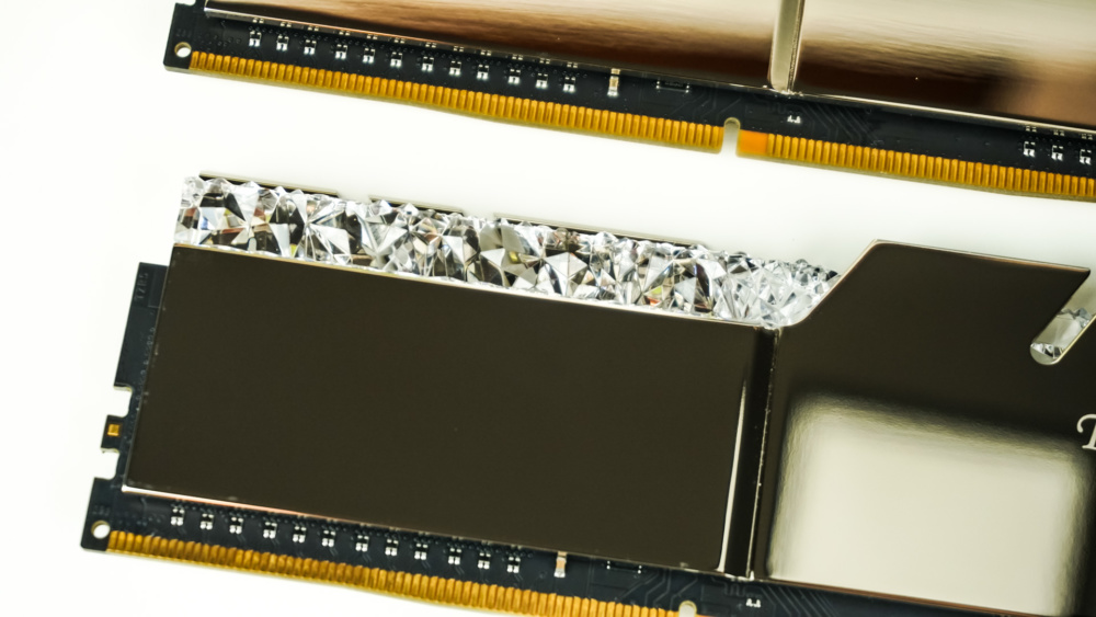 G.SKILL Trident Z Royal DDR4-3200 16GB Memory Kit