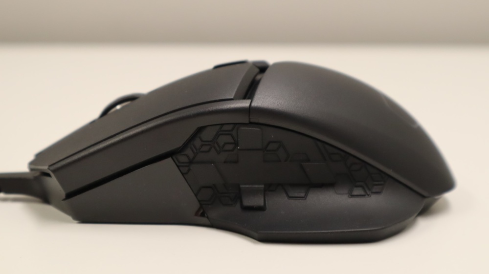 MM830