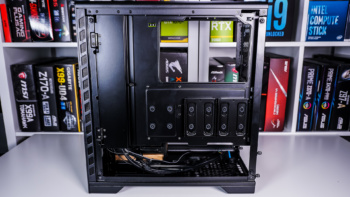 MetallicGear Neo Case