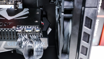 MetallicGear Neo Case