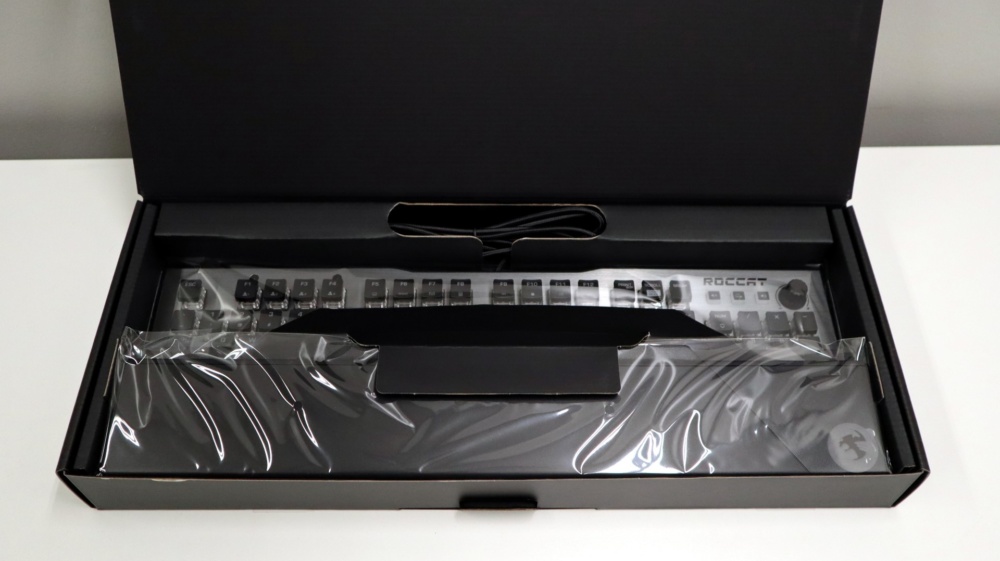 ROCCAT Vulcan 120 AIMO