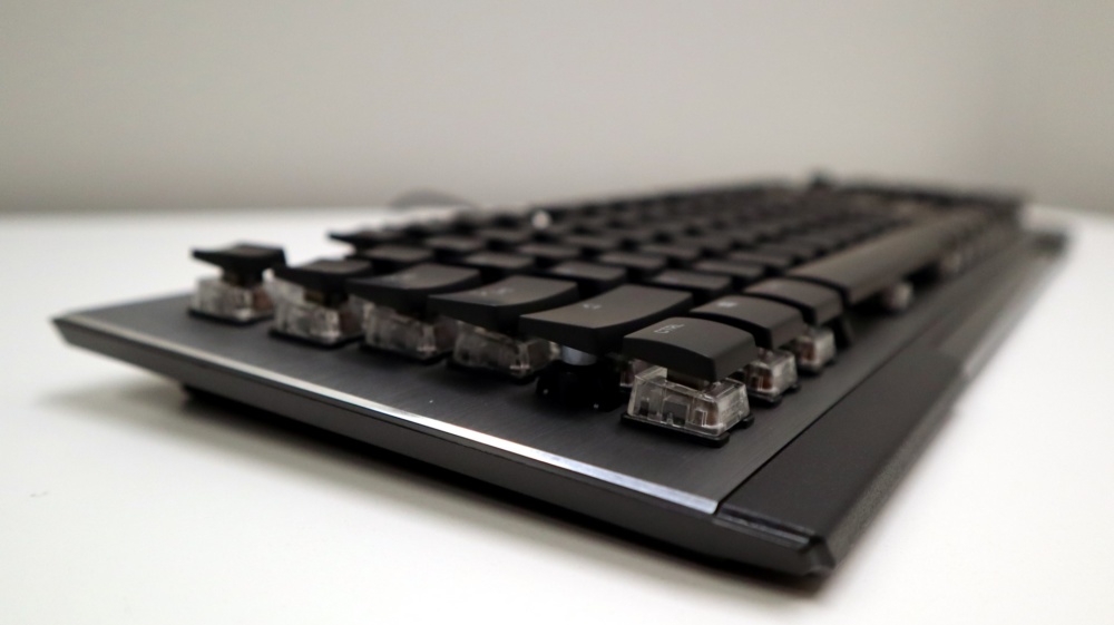 ROCCAT Vulcan 120 AIMO