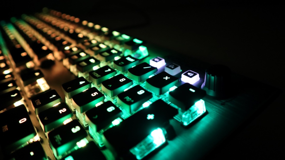 ROCCAT Vulcan 120 AIMO