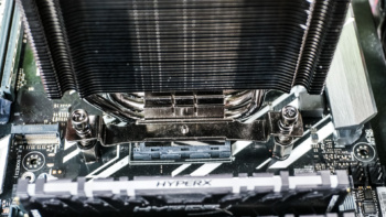 Cooler Master Hyper 212 RGB Black Edition CPU Cooler Installation