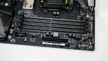 Gigabyte Z390 AORUS Ultra Motherboard