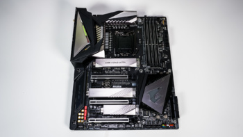 Gigabyte Z390 AORUS Ultra Motherboard