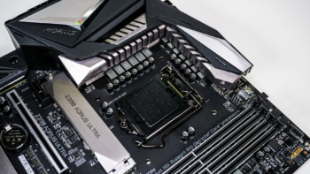 Gigabyte Z390 AORUS Ultra Motherboard