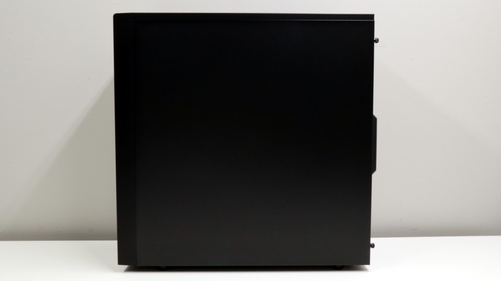 MasterBox NR600