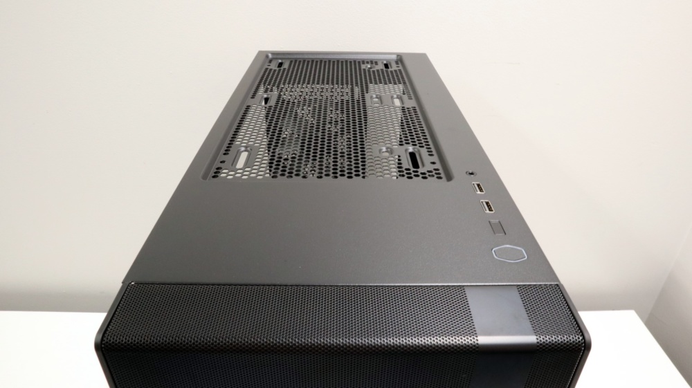MasterBox NR600