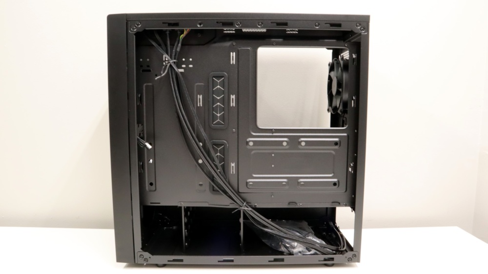MasterBox NR600