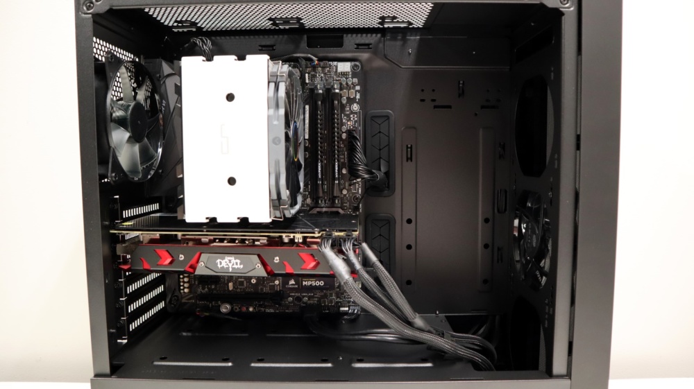 MasterBox NR600