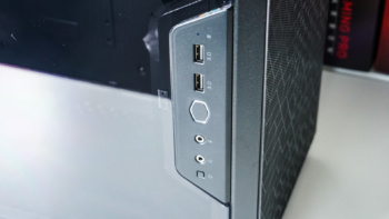 Cooler Master MasterBox Q500L Case