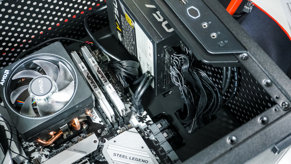 Cooler Master MasterBox Q500L Case