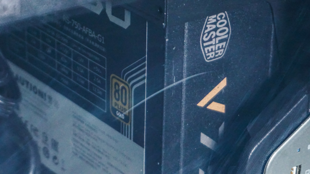 Cooler Master MasterBox Q500L Case
