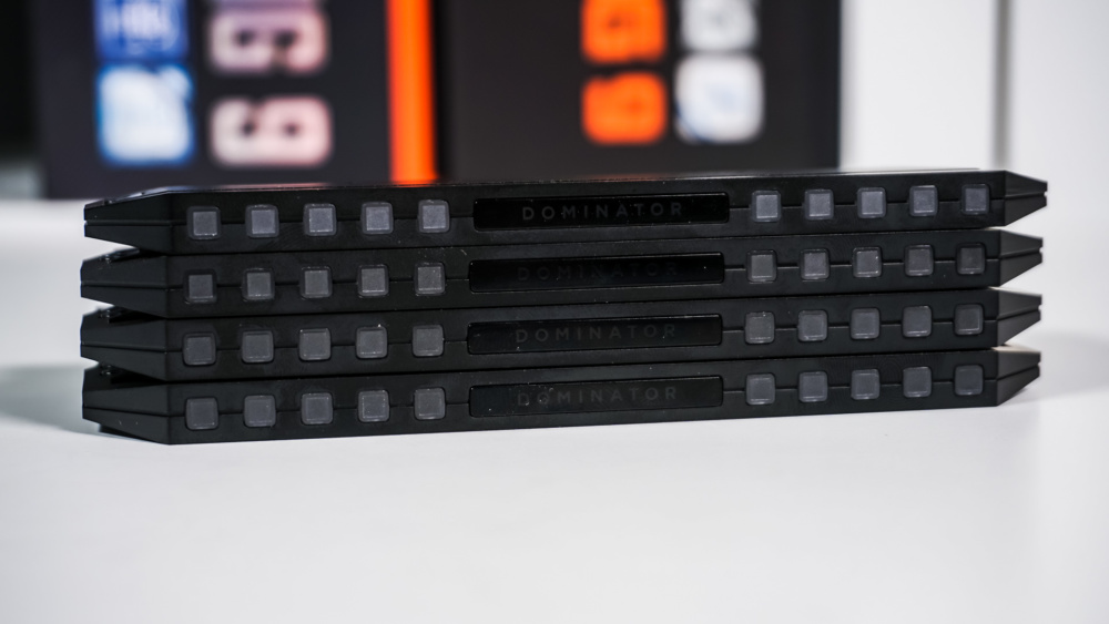 Corsair Dominator Platinum RGB DDR4-3200 32GB Memory Kit