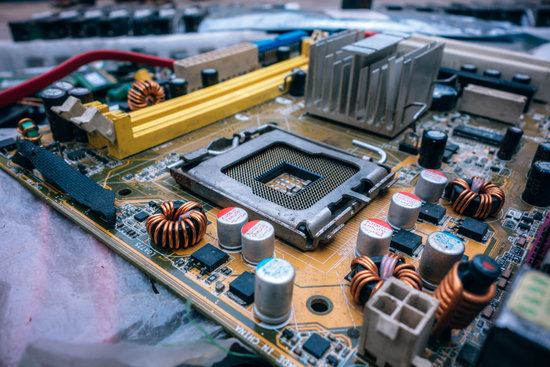 mobo 1