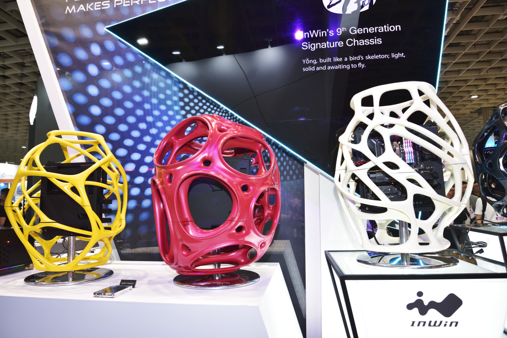 COMPUTEX 2019 InWin 6