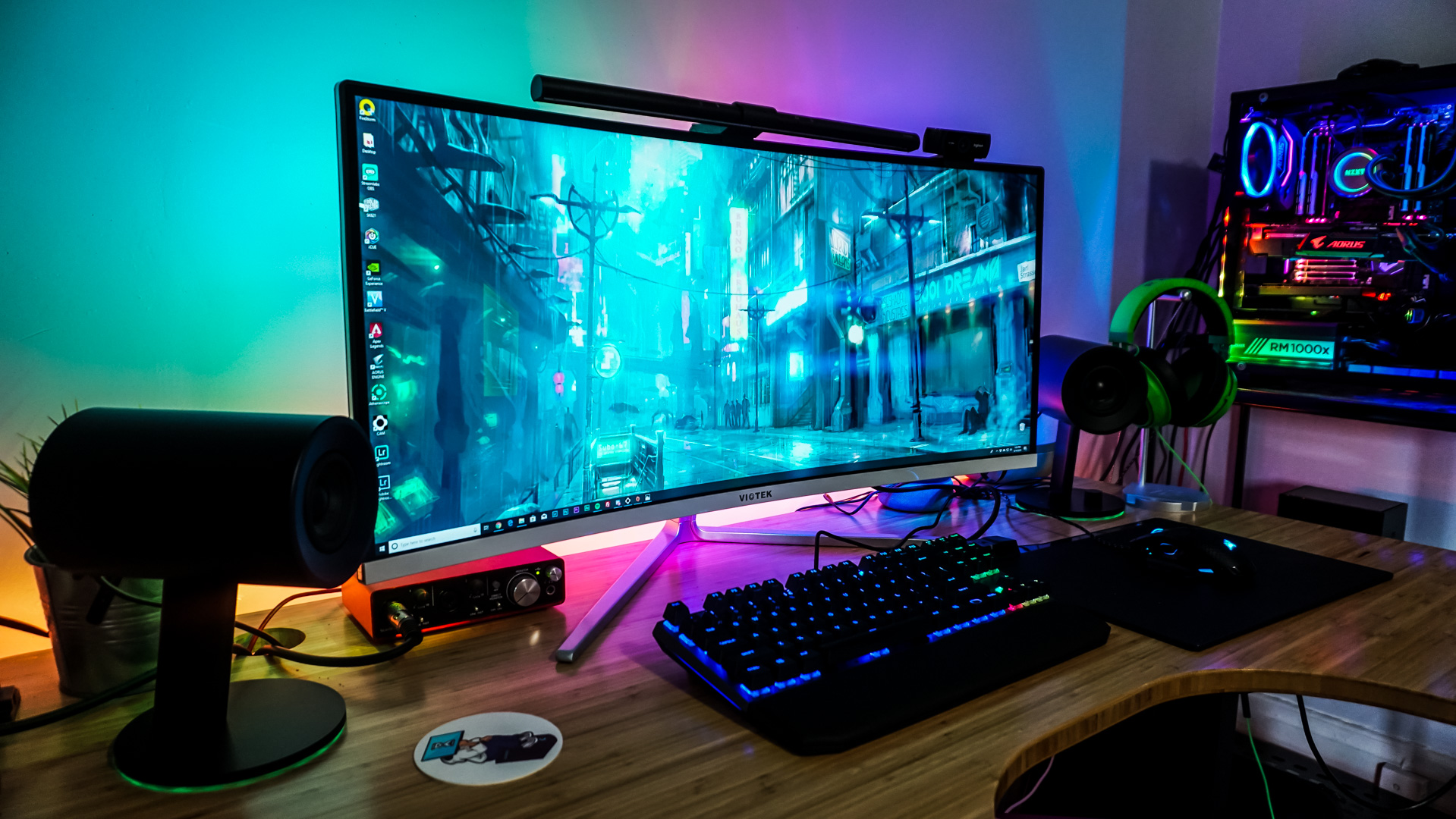 NZXT HUE 2 Ambient RGB Lighting Kit