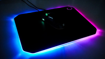 Cooler Master MP860 Dual-Sided RGB Mousepad
