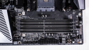 Gigabyte X570 AORUS Master Motherboard