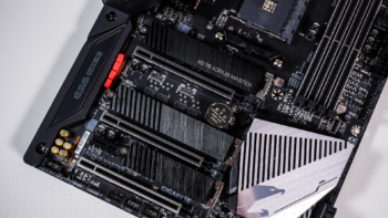 Gigabyte X570 AORUS Master Motherboard